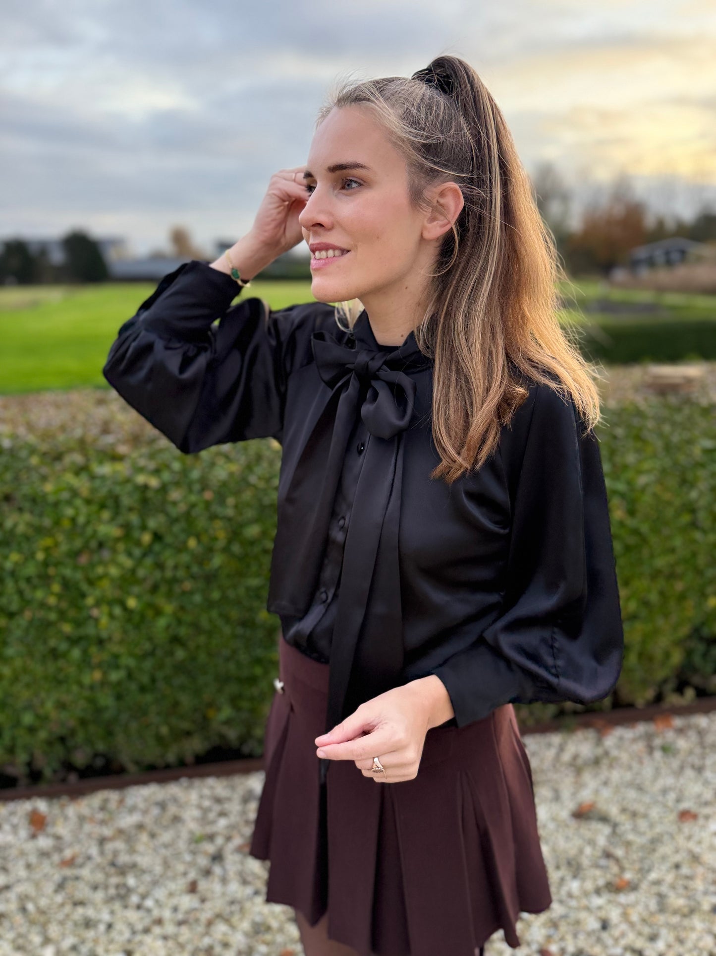 June strikblouse zwart