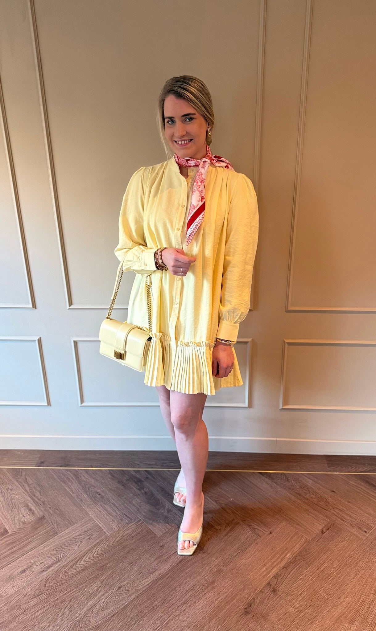 Fleur jurk botergeel