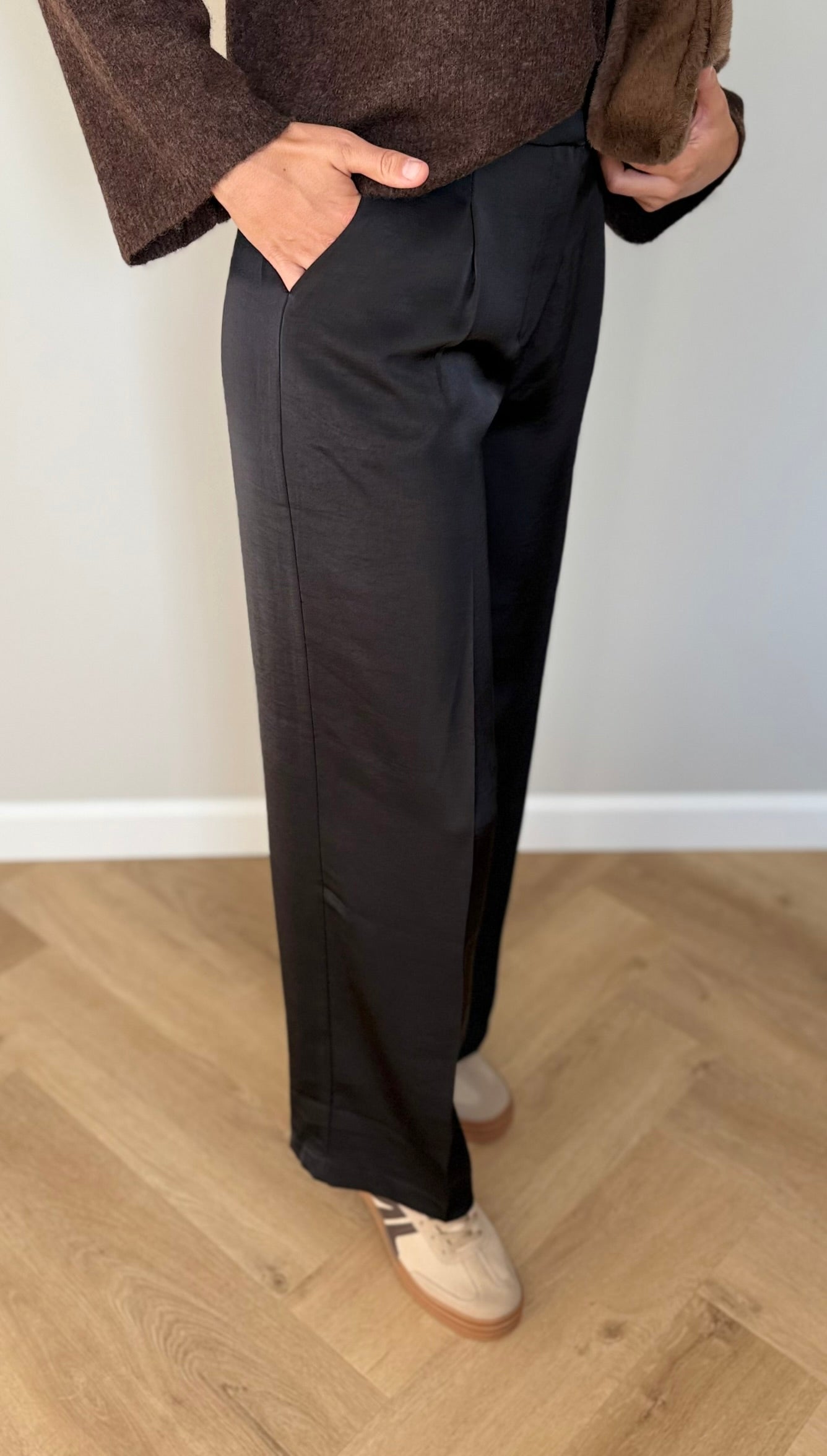 Camille satijnen pantalon zwart