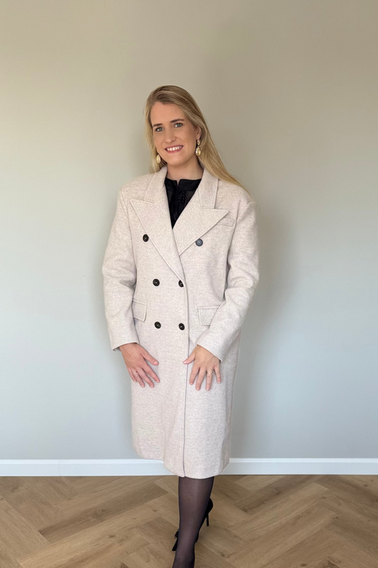 Linde mantel zandkleur