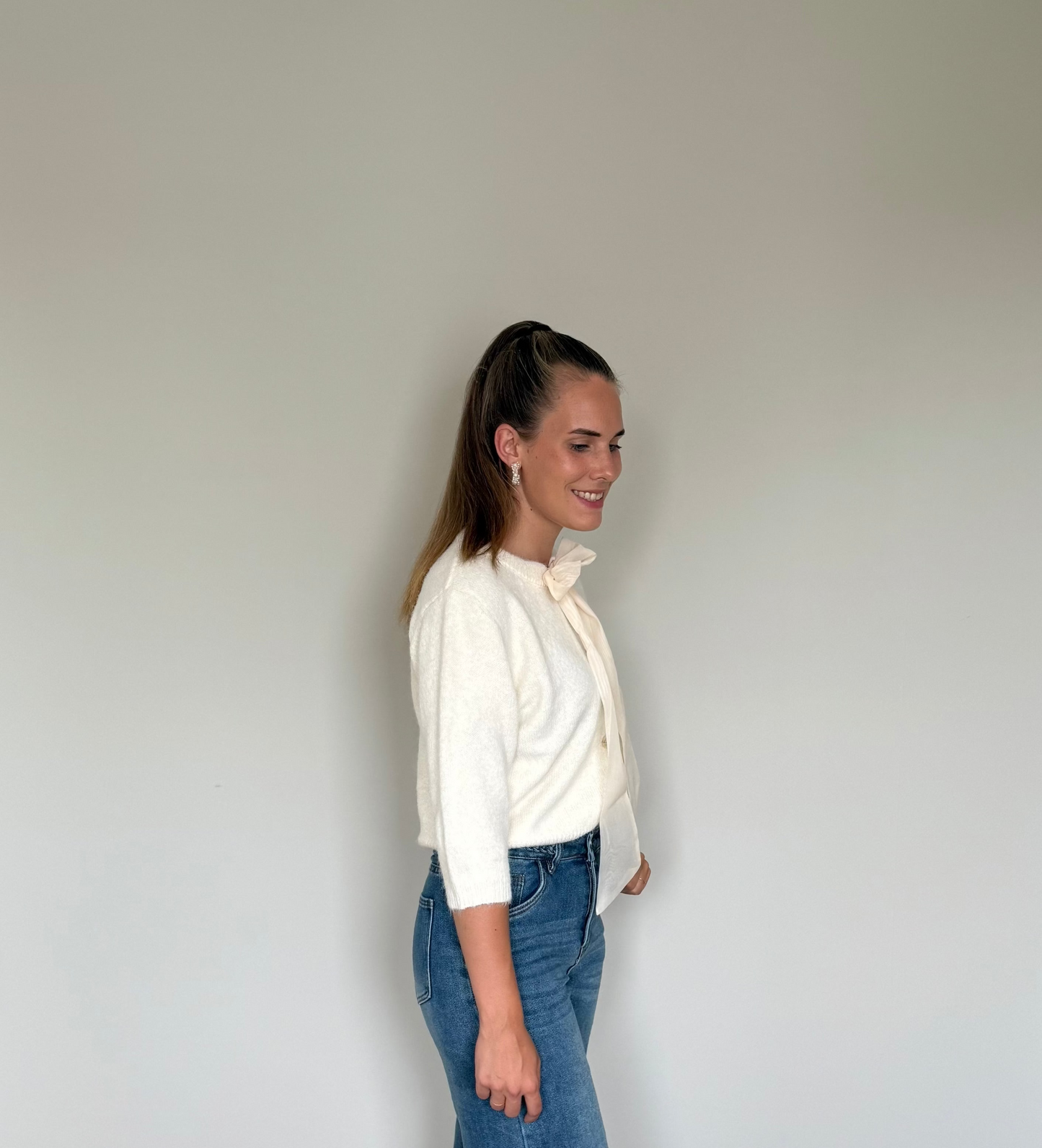 Lilly strik vestje crème