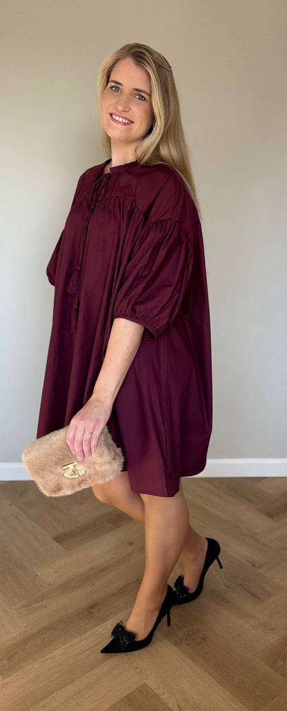 Marie jurk met kwastjes donkerrood