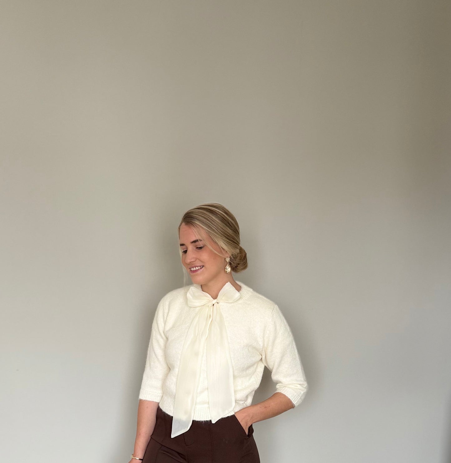 Lilly strik vestje crème